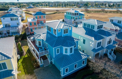 Cape Charles House | Five Minute Walk to the Beach Sleeps 11