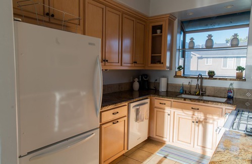 Downtown Cabin | Five minute walk to Pismo Beach!