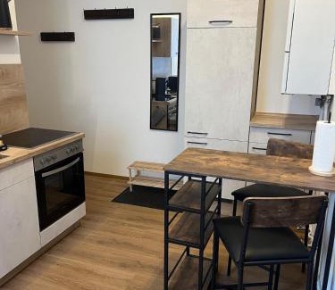 Wittenberge Apartment | Five-O Apartment Precht - QueenSize Bett