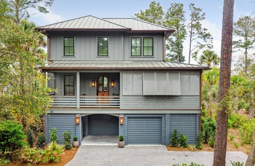 Vanderhorst Plantation House | Five Star Retreat, Private pool, Marsh Views & Close to beaches and golf