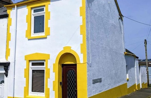 Westleigh Apartment | Five Sunnyside - Self Catering Holiday Cottage - Bideford, North Devon