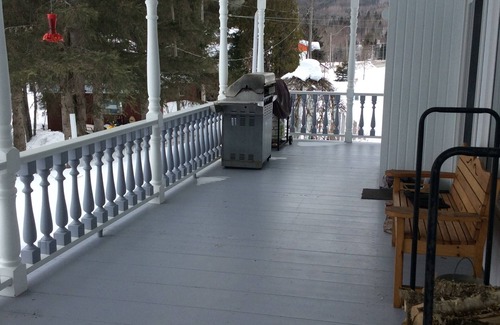 Sainte Rose du Nord Apartment | Fjord Saguenay View : Rustic House of the Fjord : #CITQ 135435