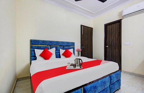 South West Hotel | Flagship The Sky Residency Near Pvr Vikaspuri Delhi