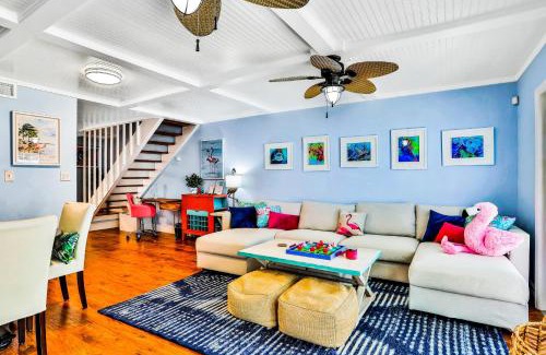New Smyrna Beach House | Flamingo Cottage
