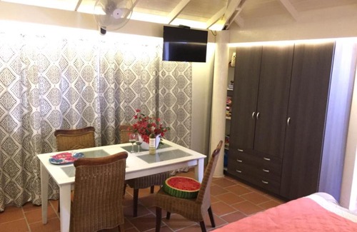 Jan Kok Apartment | Flamingo Sunsets Apartment