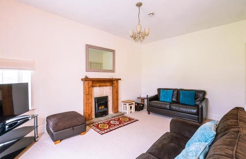Reeth Apartment | Flat 1, Literary Institute