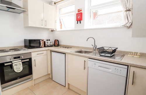 Prestatyn Cottage | FLAT 3, family friendly, country holiday cottage in Prestatyn