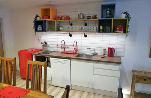 Bonnington Apartment | Flat 4 - Ensuite - Sofa Bed Only, No View