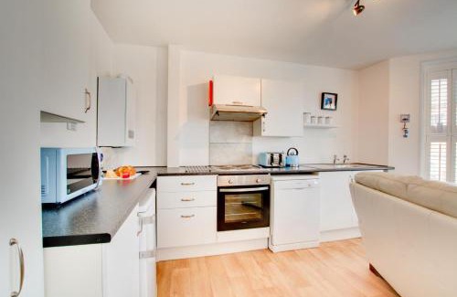 Sheringham Apartment | Flat 6 Erpingham House