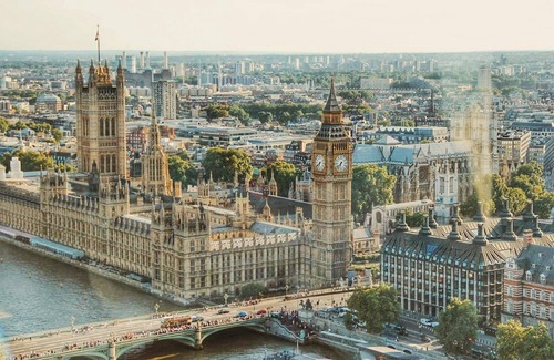 Knightsbridge and Belgravia Apartment | Flat in London