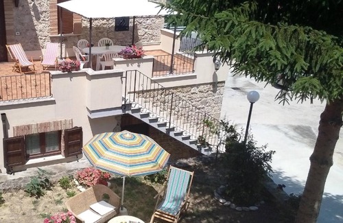 San Rocco Apartment | Flat in San Rocco with private parking