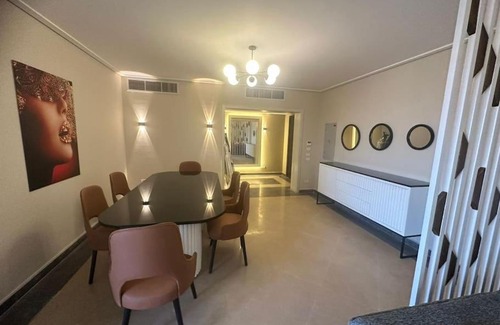 Cairo Apartment | Flat with a pyramid view in Giza
