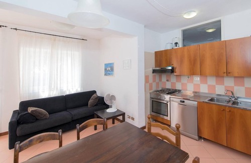 Finale Ligure Apartment | Flat with terrace and panoramic view