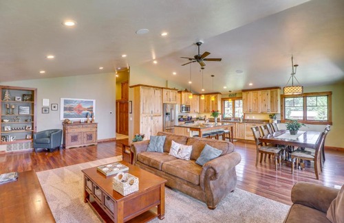 Lakeside House | Flathead Lake Base Camp in Somers Lake View!
