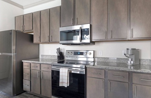 Manor Apartment | Flats 1BD 10 - One Bedroom Apartment, Sleeps 2