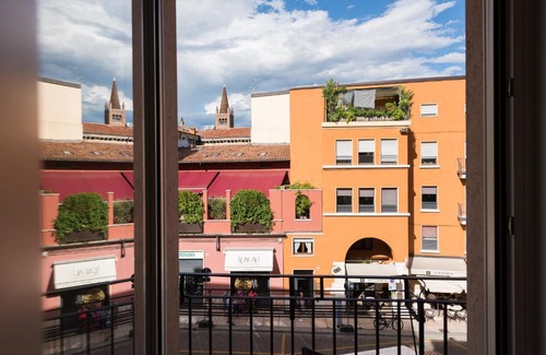 Verona City Centre Apartment | Flats4rent Carla's Apartments