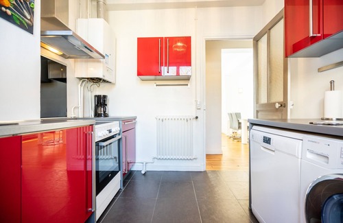 Hincmar Apartment | ⚜ Fleur de Lys ⚜