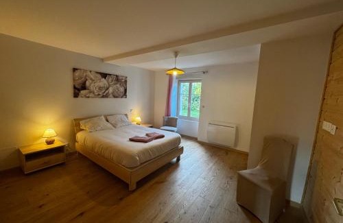 Le Deffand House | fleurs du deffand 10 personnes