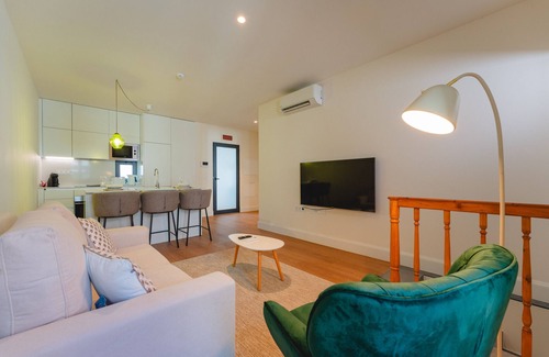 Old Town Apartment | FLH Funchal A Quinta do Conde Flat I