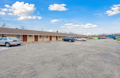 Flint Hotel | Flint Motel by OYO MI Near I-475