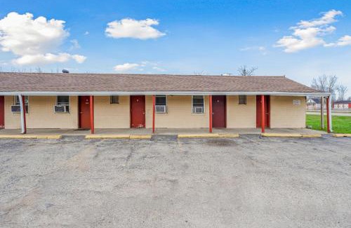 Flint Hotel | Flint Motel by OYO MI Near I-475