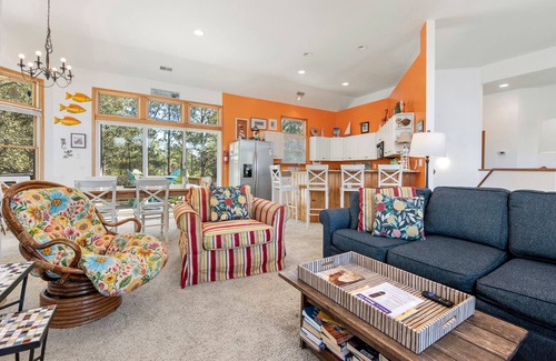 Monteray Shores House | Flip Flops: Private Pool, Hot Tub, Soundside, Club Access with Tennis & Gym