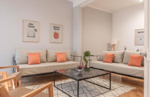 Recoleta Apartment | Fliphaus Arenales 1900 - 5 Bd 3 Ba Recoleta