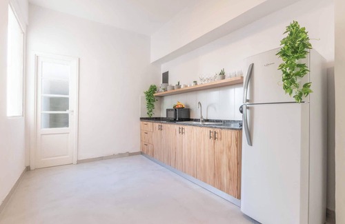 Recoleta Apartment | Fliphaus + Arenales 1900 - 5 Bd 3 Ba Recoleta