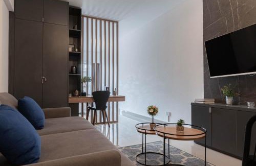 Buenos Aires Central Business District Apartment | Fliphaus Moreno 500 - Lux Lofts Plaza de Mayo