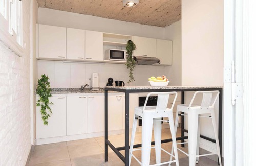 Palermo Condo | Fliphaus + Ravignani 1668 - 3 Bd Pool & BBQ