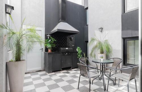 Palermo House | Fliphaus SantaFe 3 Bd Pool & BBQ Palermo Hollywood