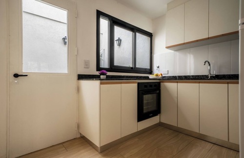 Villa Crespo Apartment | Fliphaus Serrano 1100