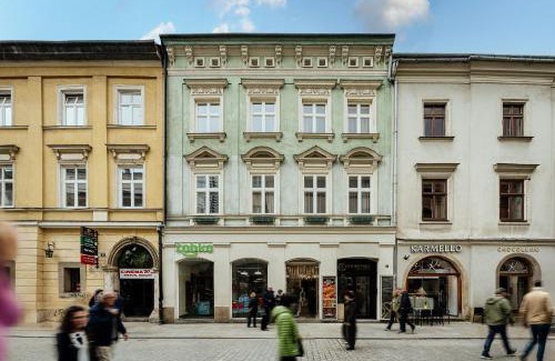 Stare Miasto Apartment | Flo Boutique - LoftAffair Collection