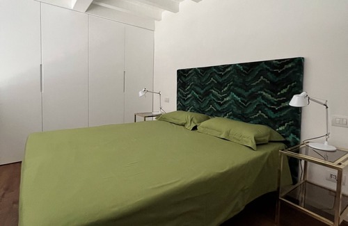 Old Town Apartment | FLO HOUSE LUXURY APARTMENT OLD TOWN