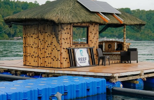 Kaputian Boat Rental | Floating Home in Reef Resort Unit 1