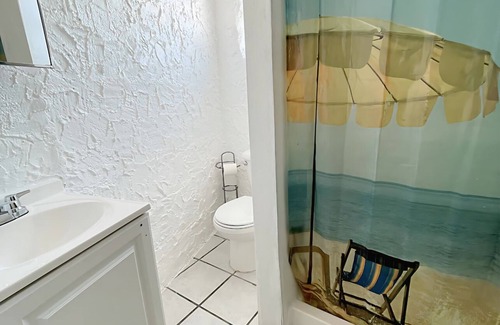 Marathon Hotel | Floating Sea Cove Resort & Marina