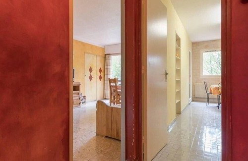 Forville Apartment | Floor -2, balcony, tv, 50m², Serre Chevalier