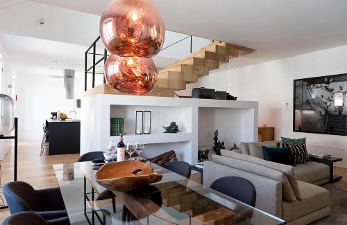 Martires Apartment | Flora Chiado Apartments