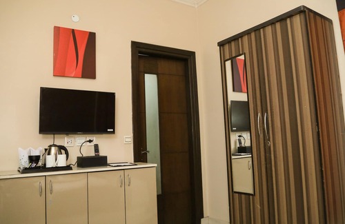 Sector 39 Villa | Florence By NStay