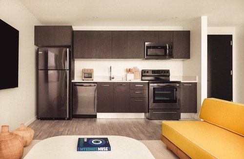 Riverwalk Fort Lauderdale Apartment | Flow Fort Lauderdale - 1 Bedroom Suite