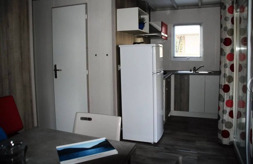 Esparron-de-Verdon Ski Chalet | Flower Camping La Beaume * - Chalet Pili-pili Bois 32m2 CONFORT 3 bedrooms + semi-covered terrace 7 people