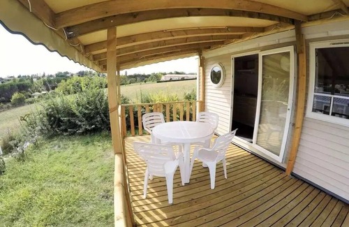 Manosque House | Flower Camping Provence Vallée * - Mobile home Comfort 18m2 1 bedroom + covered terrace + air conditioning + TV 2 persons