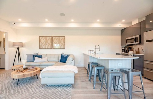 Geneva House | FLX Solar Powered Village/Tunnel to Seneca Lake!