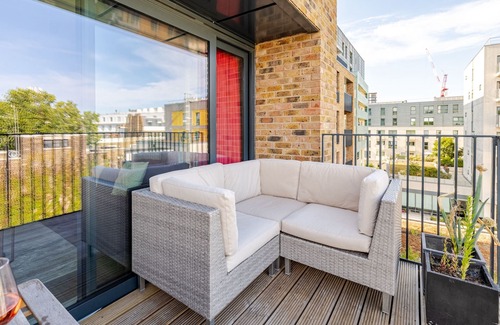 Camden Town with Primrose Hill Apartment | FMSS - Urban Escapes