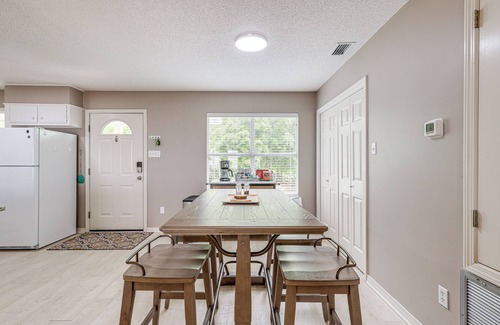 Foley Cottage | Foley Beach Cottage w/Waterfront Backyard!