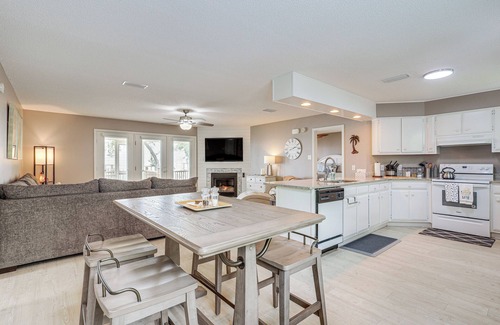Foley Cottage | Foley Beach Cottage w/Waterfront Backyard!