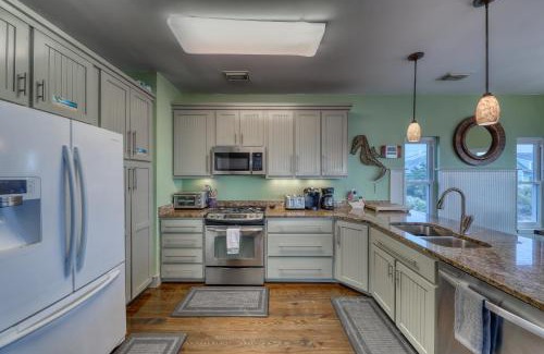 Folly Beach House | Folly 'B' Golly