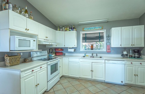 Carrabelle House | Footprints Beautiful Beach House