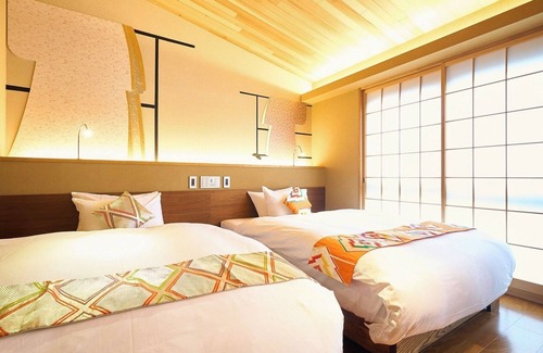 Shimogyo Hotel | For 3 people Twin room with sofa Room only Rel/Kyoto Kyōto