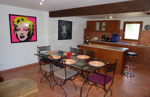 Le Vaudoue House | FOR NATURE LOVERS, HIKING, BOULDERING AND CULTURE ADDICTS !